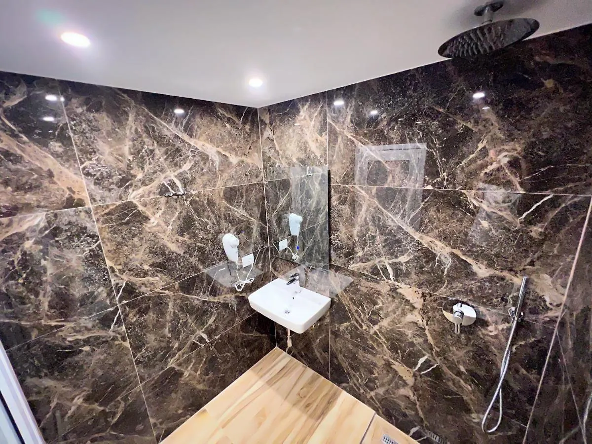 Klea B Apartments Sarande Albania